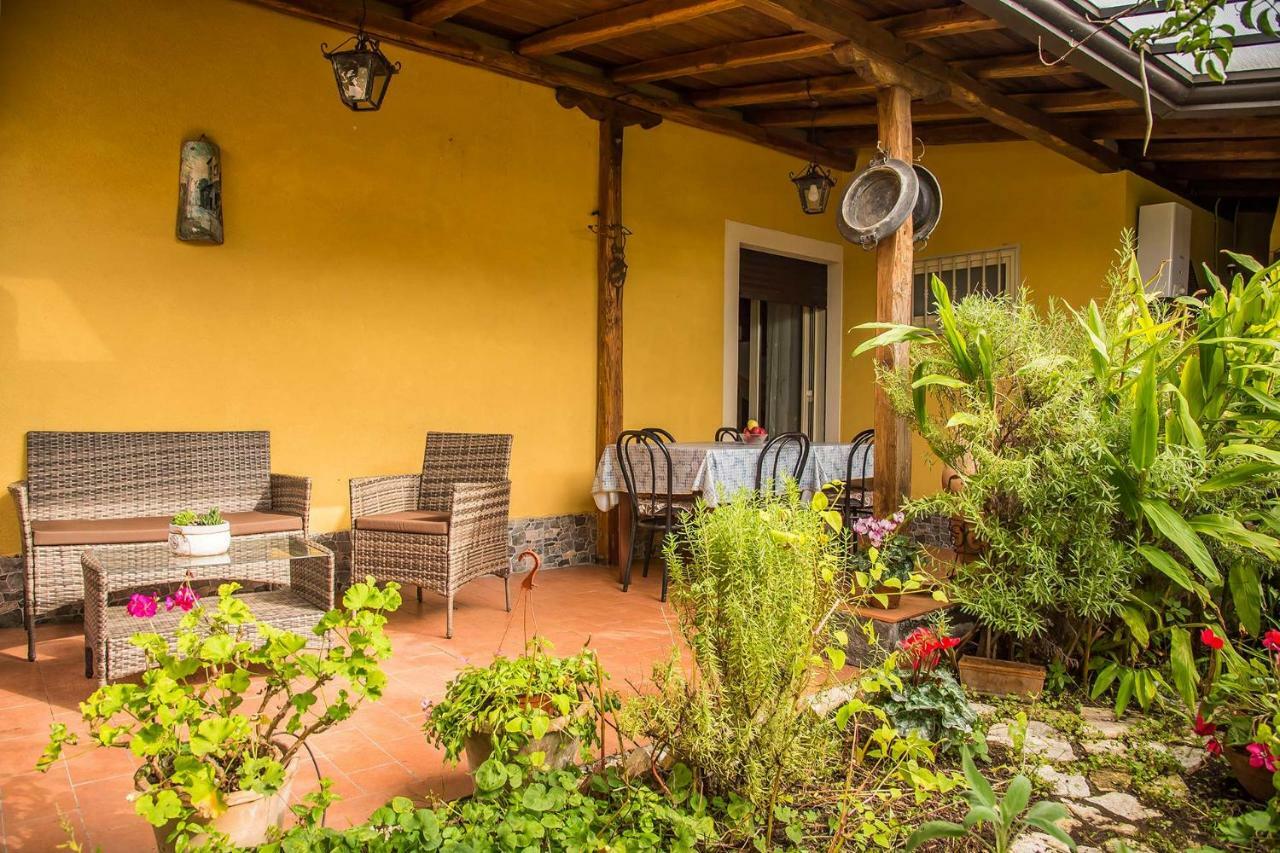 Holiday Home Luppinedda Nunziata Exterior foto